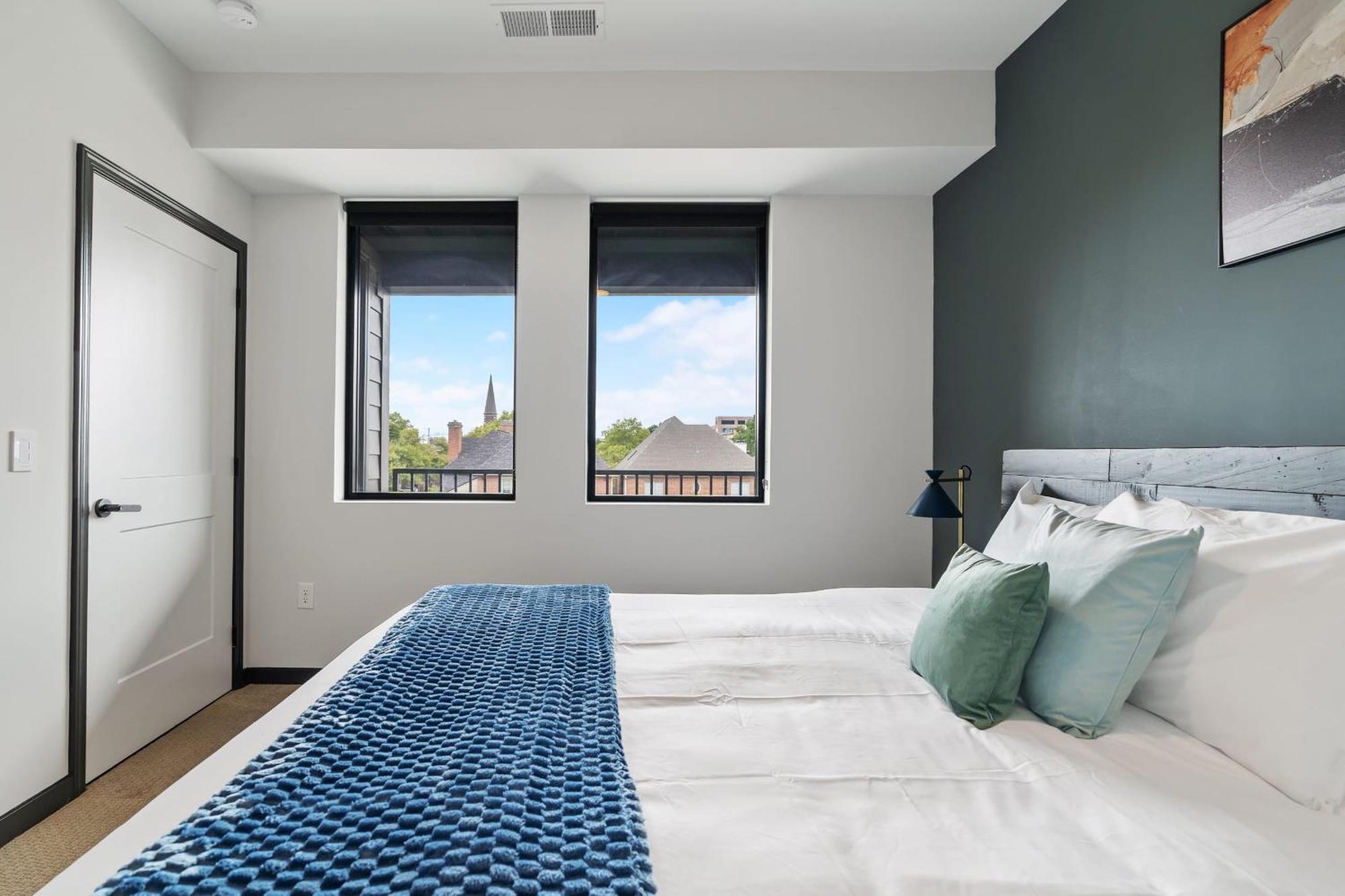 Cozysuites On Mass With Garage Parking #4 Indianapolis Exteriör bild
